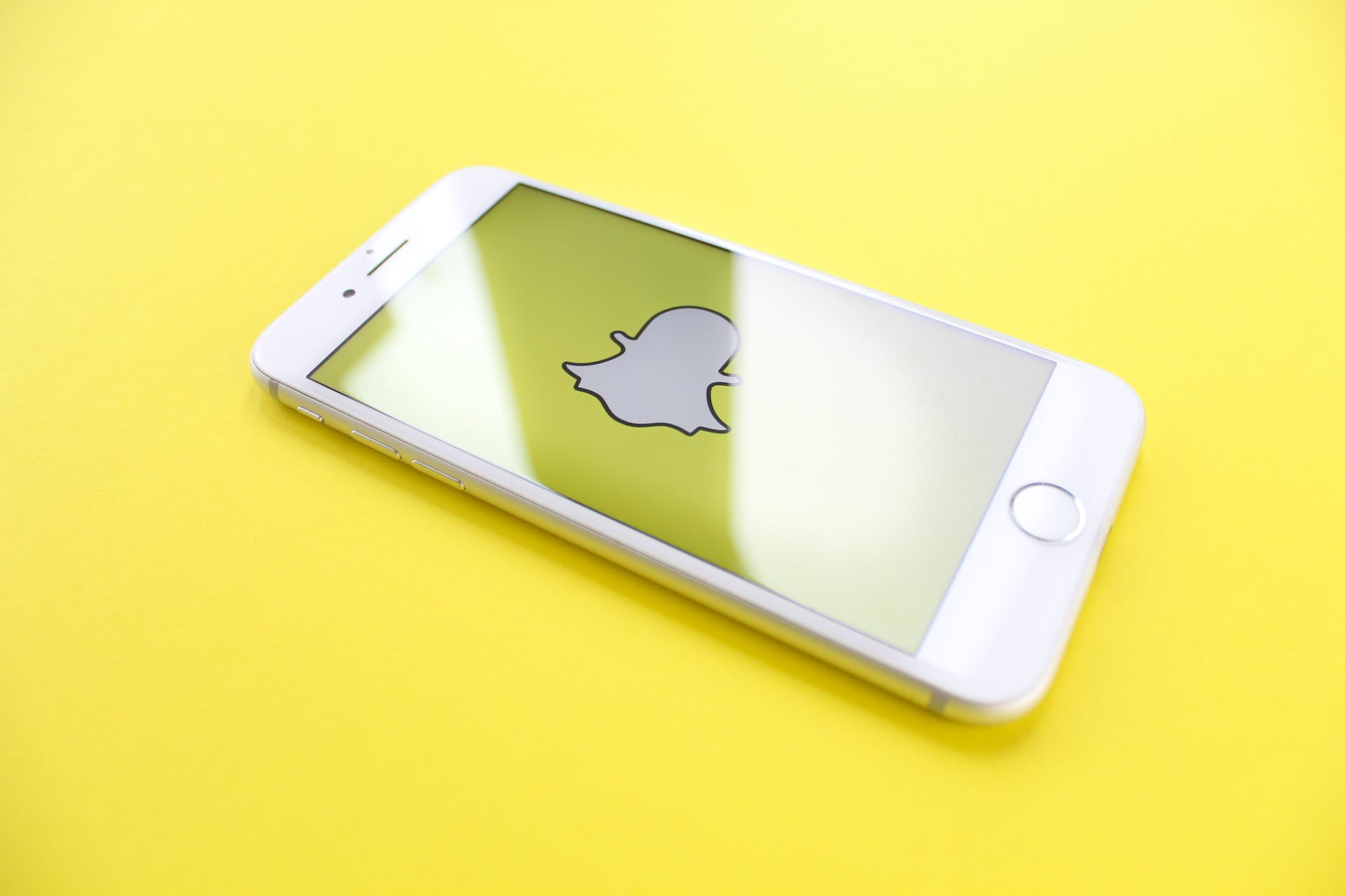 How to write content for social media platforms